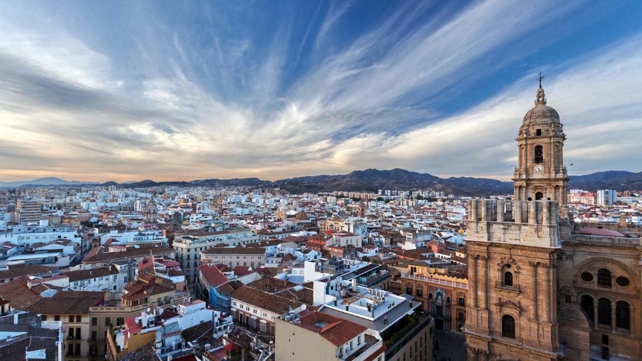 Genuar Apartments Malaga Center. Free Parking Eksteriør bilde